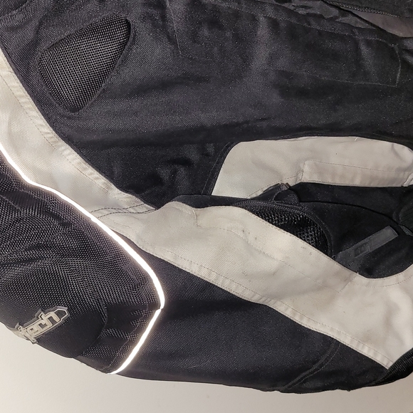 Motorcycle jacket - Picture 2 of 13